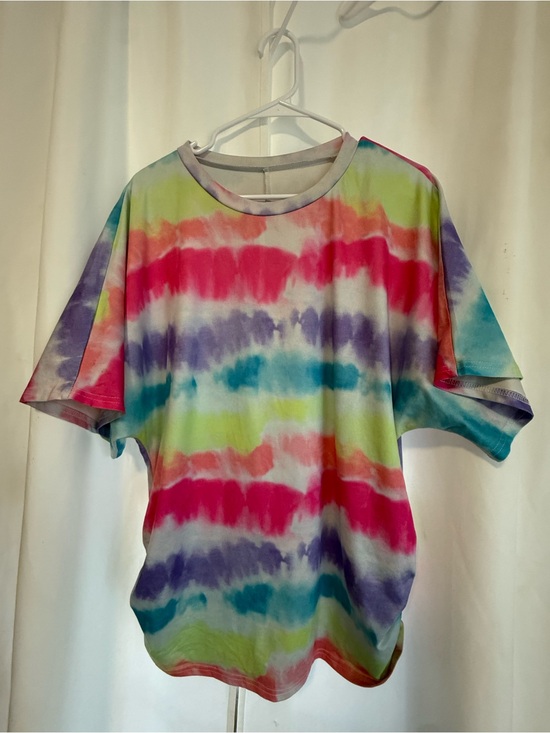 SHEIN Tops - Tie-Dye Short Sleeve Tee in Multicolor